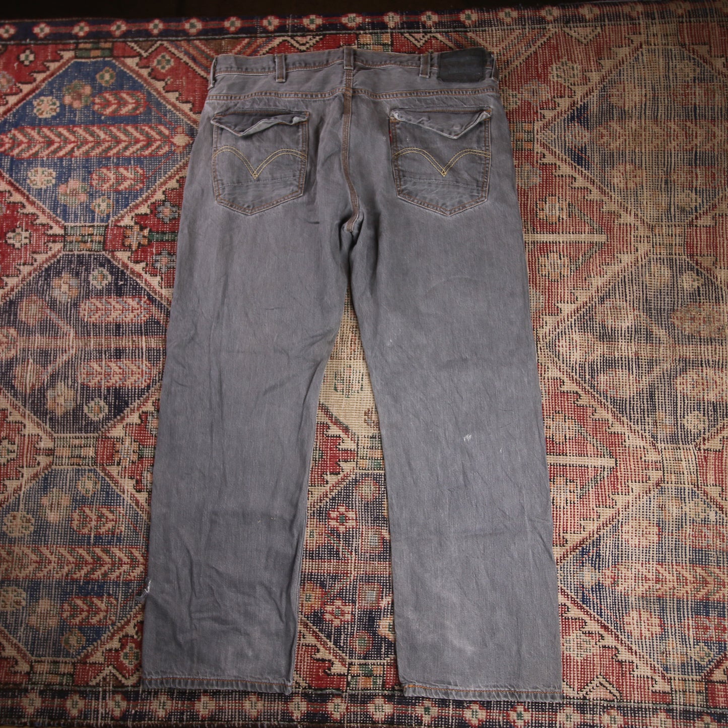 Levi's W40 L30 Straight Leg Loose Fit Grey Denim Jeans