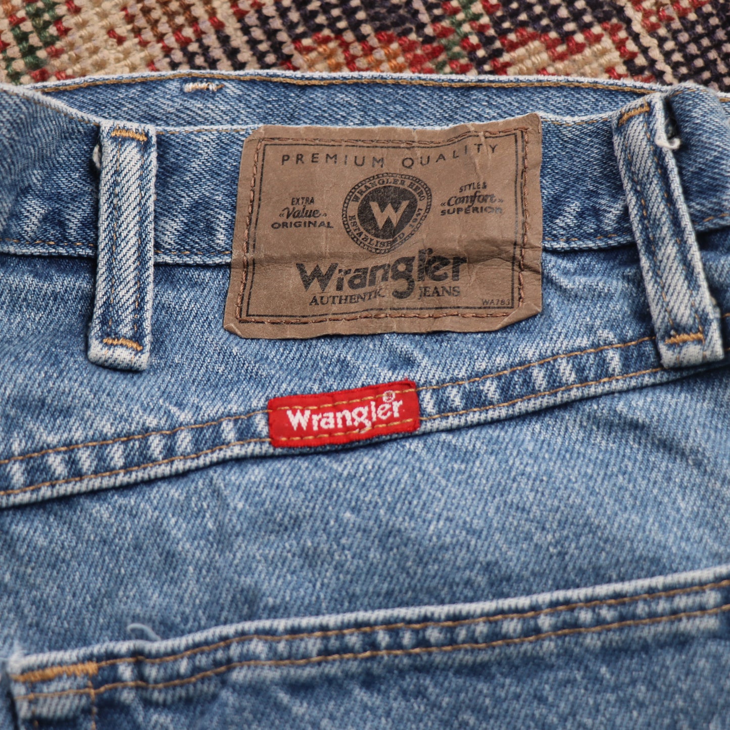 Wrangler W36 L28 Straight Leg Relaxed Fit Blue Denim Jeans