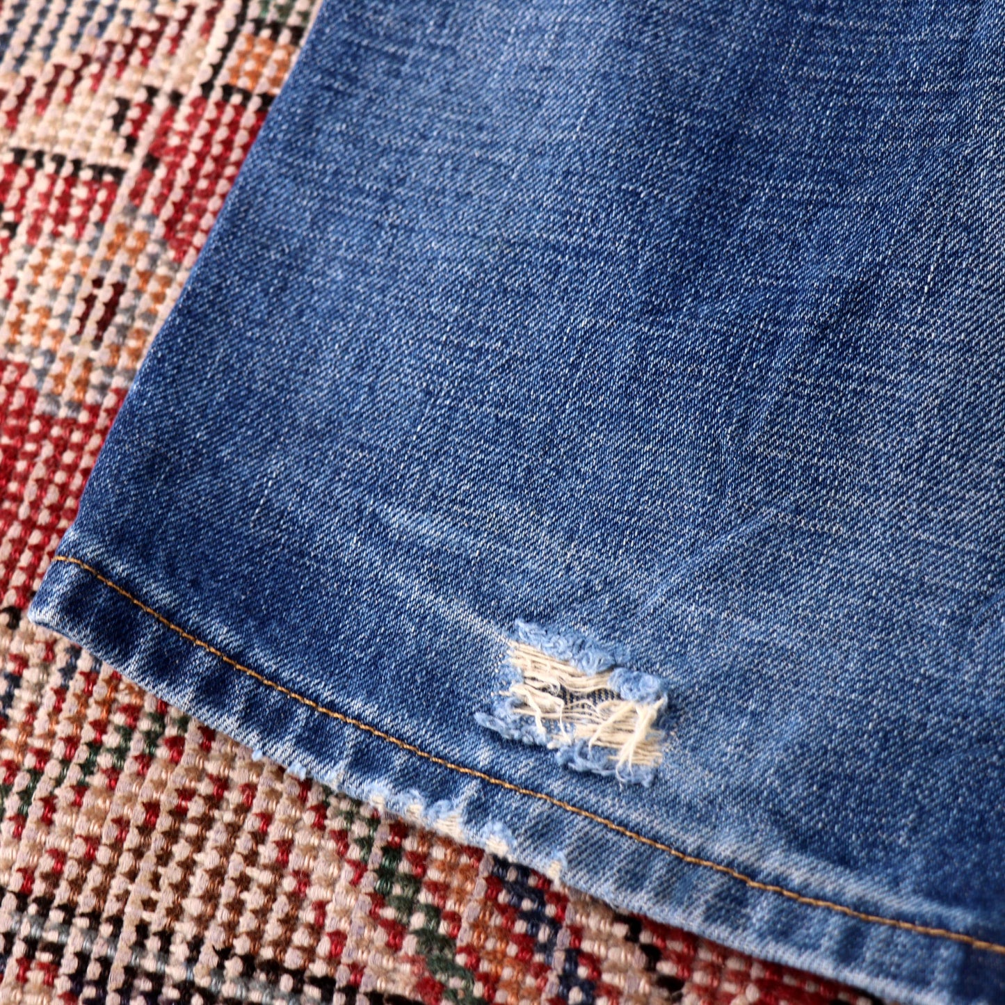 Levi's 506 W32 L30 Straight Leg Classic Ripped Style Blue Denim Jeans