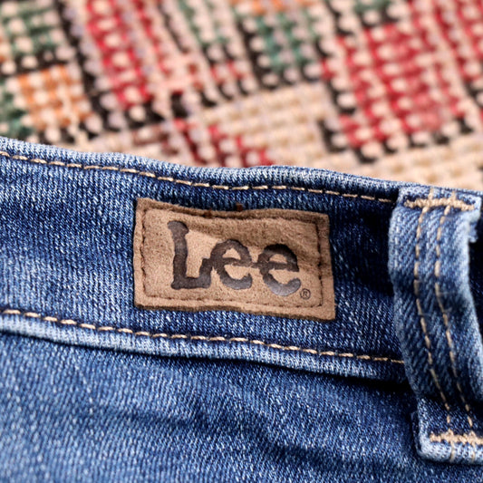 Lee W32 L31 Straight Leg Relaxed Fit Blue Denim Jeans