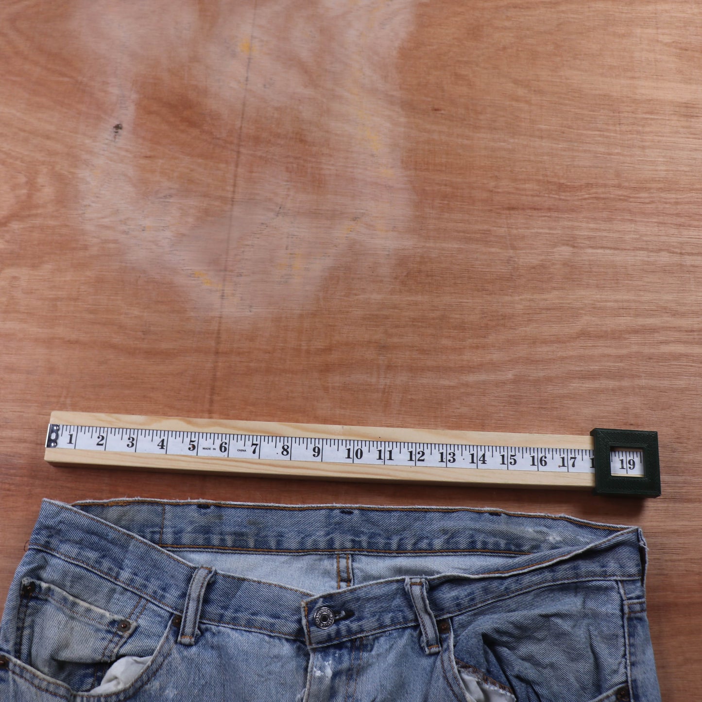 Levi's 505 Red Tab W38 L30 Straight Leg Regular Fit Classic Ripped Style Blue De