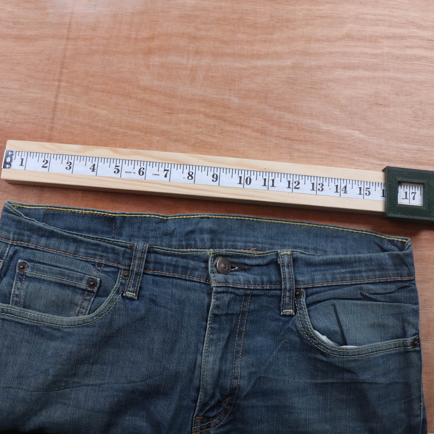 Levi's 511 Red Tab W34 L29 Slim Fit Blue Denim Jeans