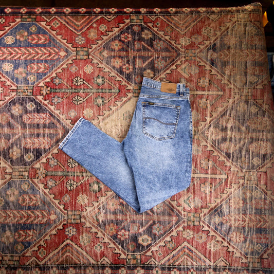 Lee W32 L29 Straight Leg Relaxed Fit Classic Ripped Style Blue Denim Jeans