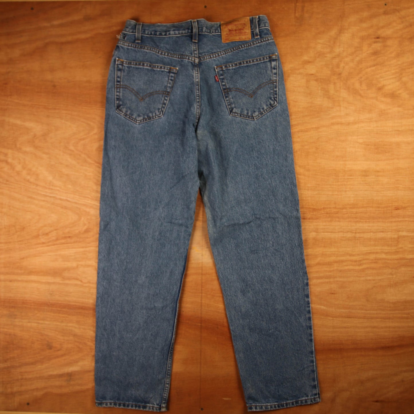 Levi's 550 Red Tab W34 L30 Tapered Leg Relaxed Fit Blue Denim Jeans