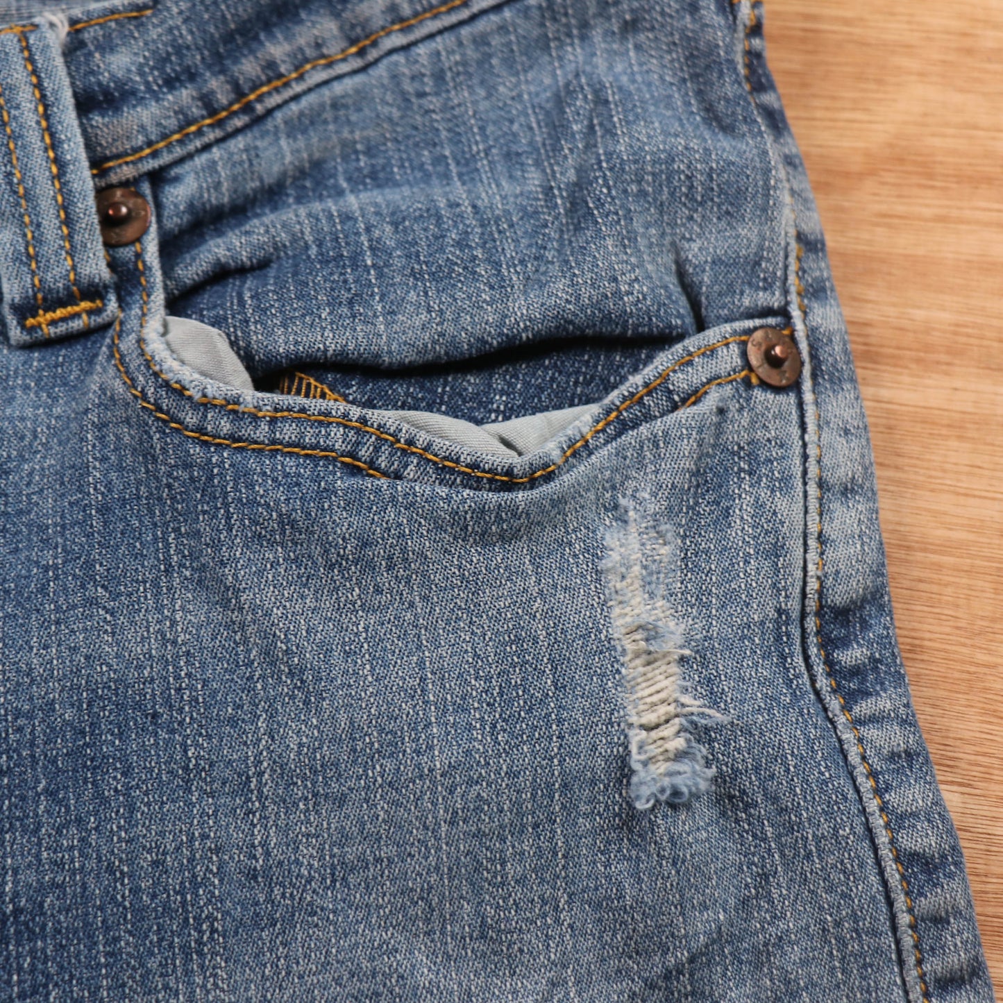 Levi's 523 Red Tab W38 L30 Straight Leg Blue Denim Jeans
