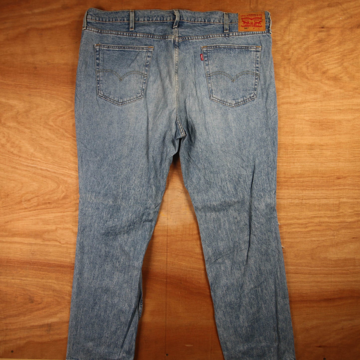 Levi's 541 Red Tab W48 L32 Tapered Leg Blue Denim Jeans