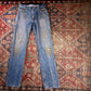 Wrangler W32 L33 Straight Leg Relaxed Fit Classic Ripped Style Blue Denim Jeans