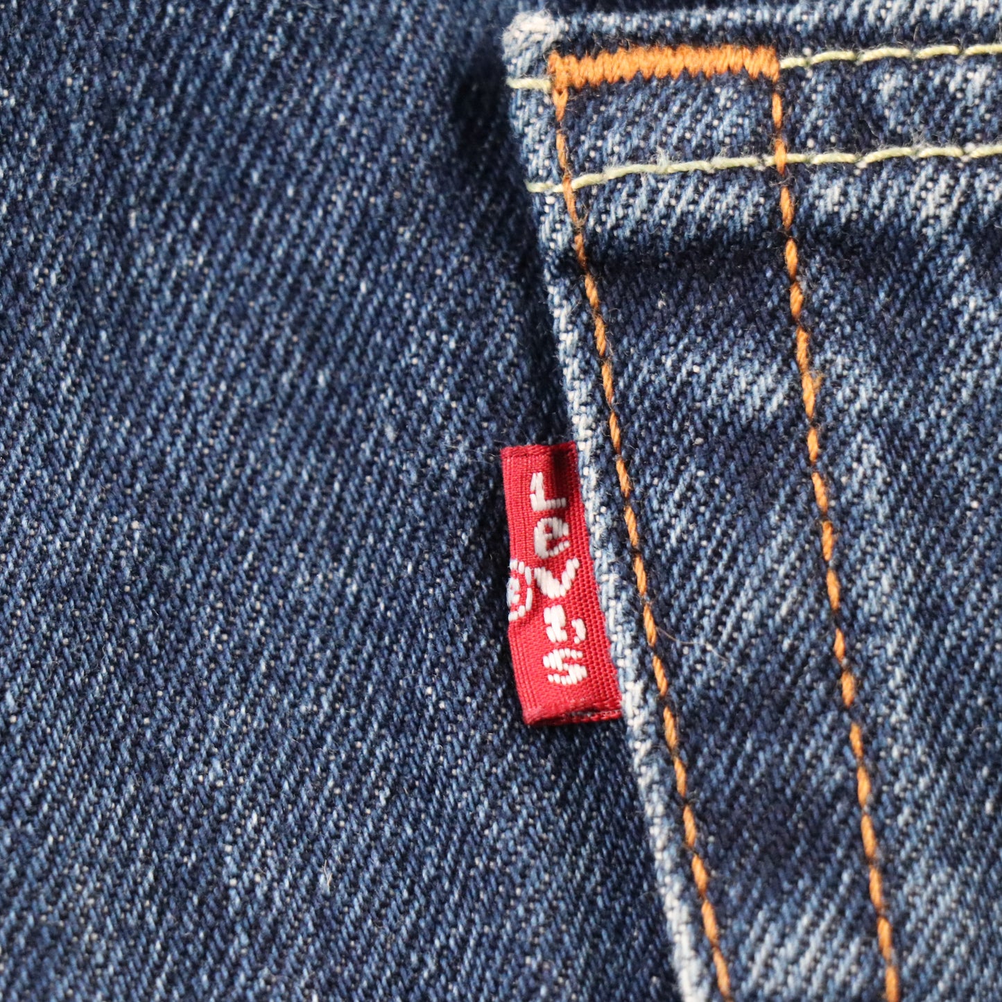 Levi's 550 Red Tab W34 L27 Tapered Leg Relaxed Fit Blue Denim Jeans