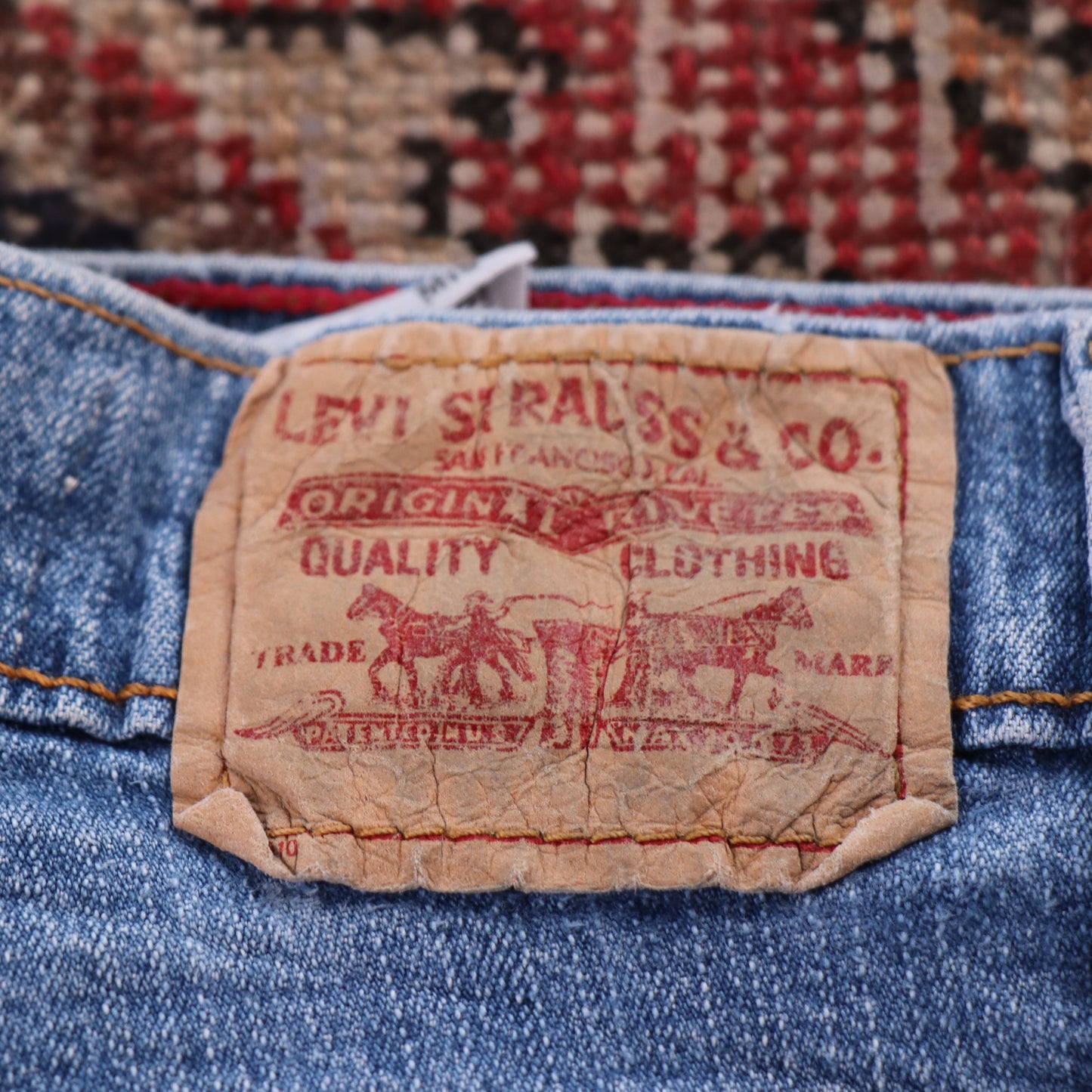 Levi's Red Tab W26 L27 Relaxed Tapered Leg Blue Denim Jeans