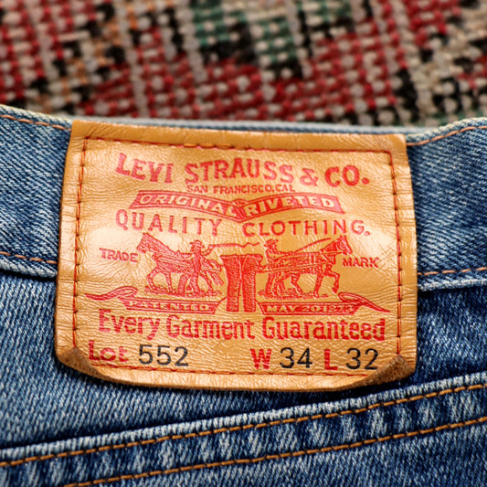 Levi's 552 Red Tab W32 L32 Straight Leg Jeans Blue Denim Jeans