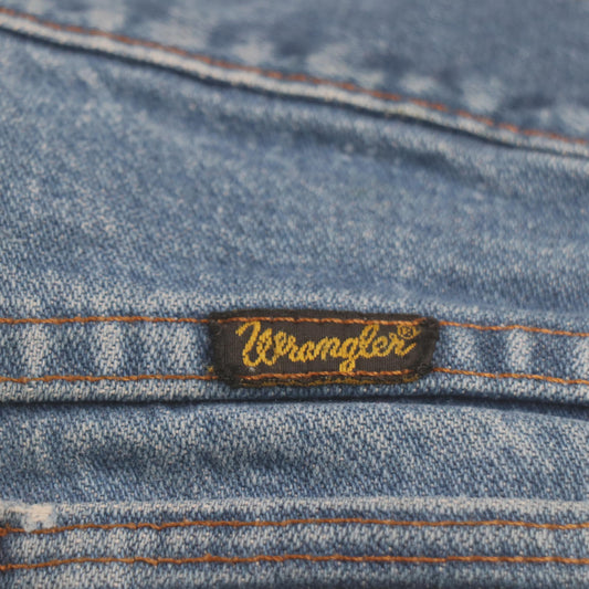 Wrangler W26 L24 Straight Leg Relaxed Fit Classic Ripped Style Blue Denim Jeans