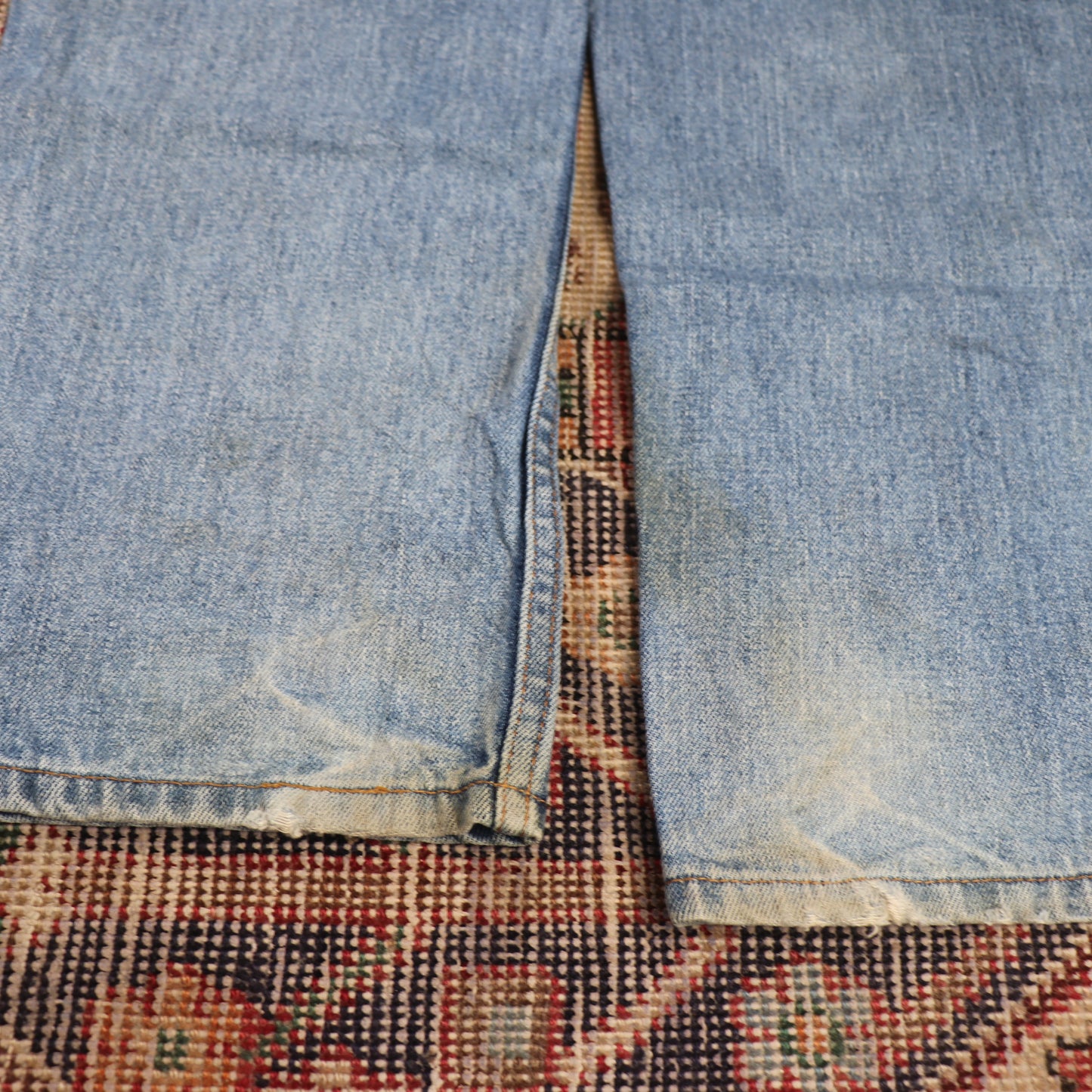 Levi's 550 W38 L30 Tapered Leg Relaxed Fit Blue Denim Jeans