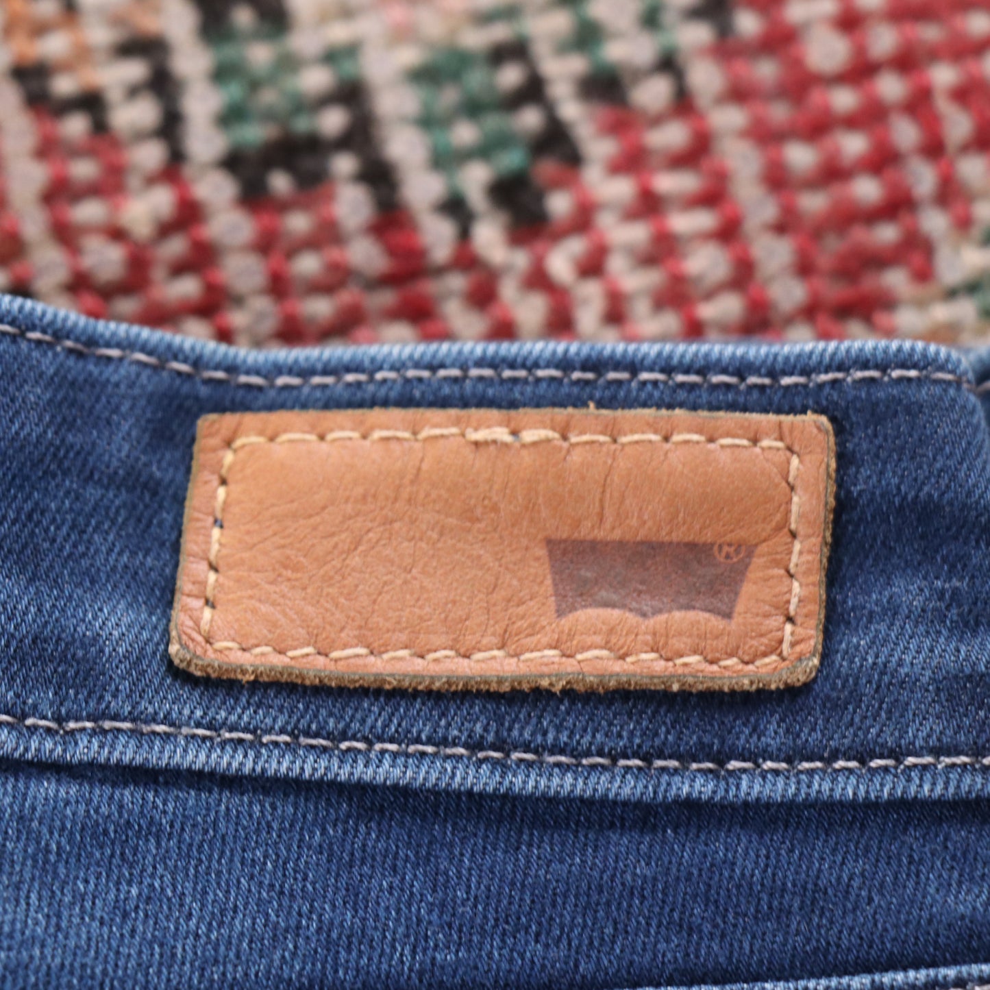 Levi's 711 Red Tab W26 L31 Bootcut Mid-Rise Blue Denim Jeans