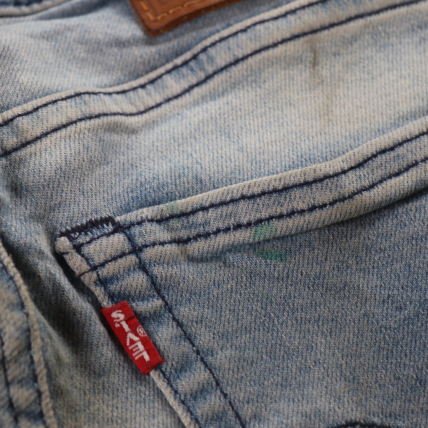 Levi's 519 Red Tab W28 L30 Slim Straight Blue Denim Jeans
