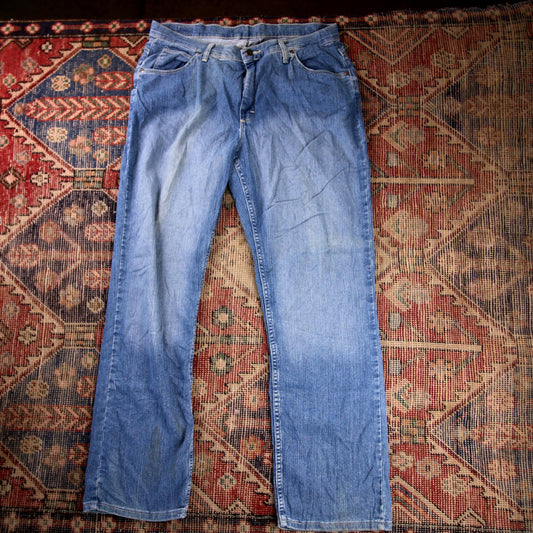 Lee W38 L32 Straight Leg Relaxed Fit Blue Denim Jeans