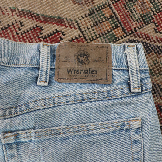 Wrangler W34 L30 Straight Leg Relaxed Fit Blue Denim Jeans