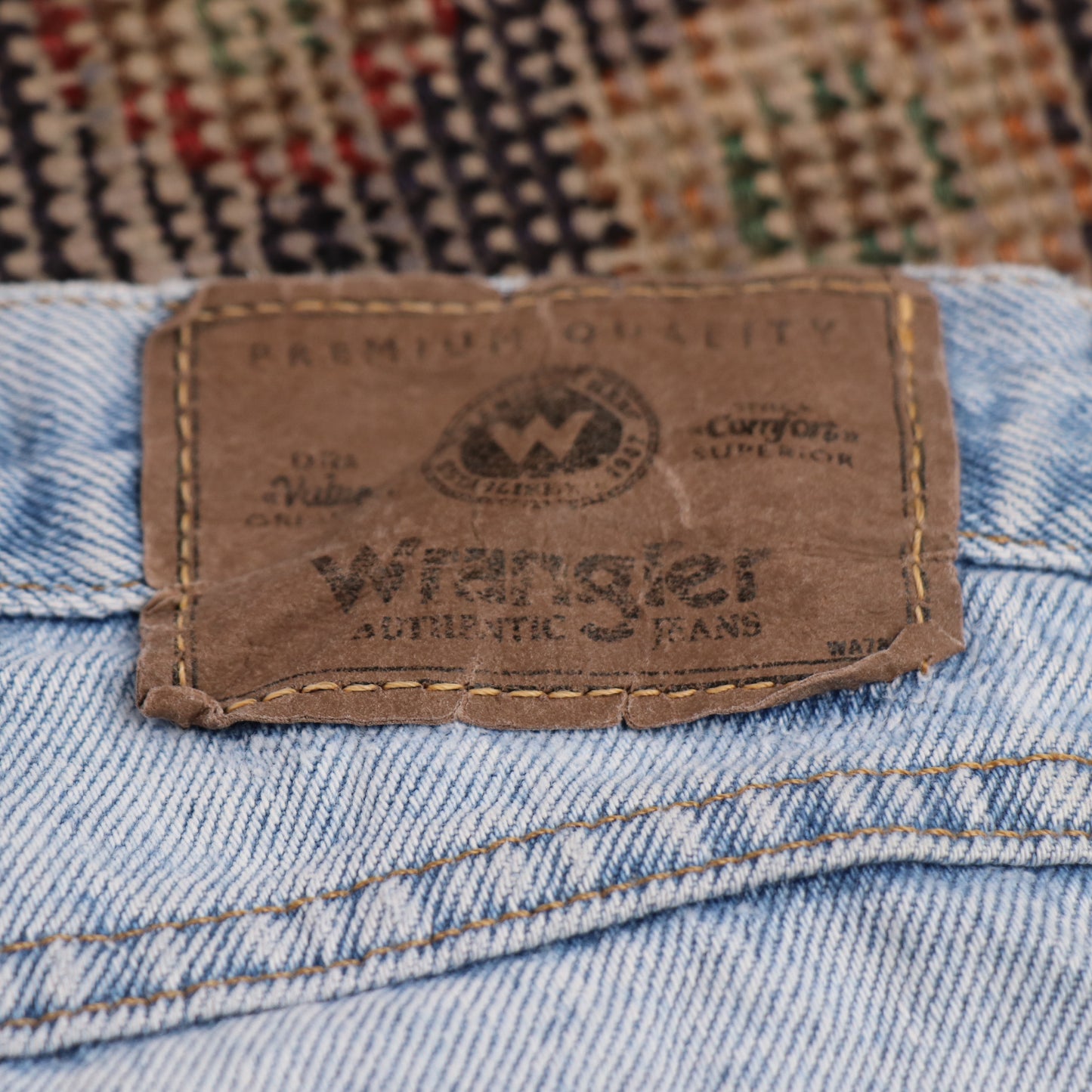 Wrangler W34 L29 Straight Leg Relaxed Fit Blue Denim Jeans