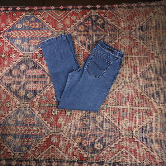 Lee W34 L32 Straight Leg Relaxed Fit Blue Denim Jeans