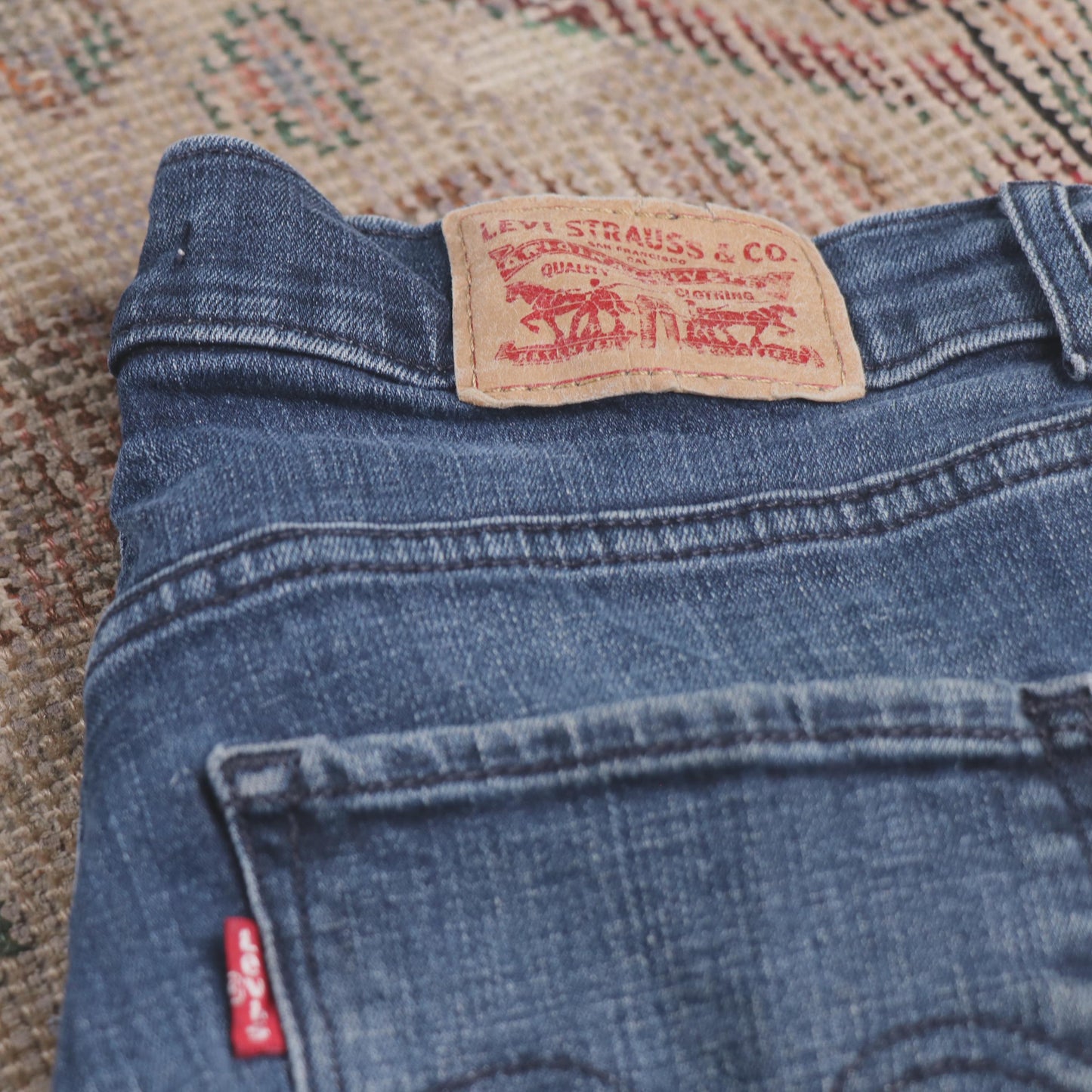 Levi's W30 L30 Straight Leg Classic Ripped Style Blue Denim Jeans