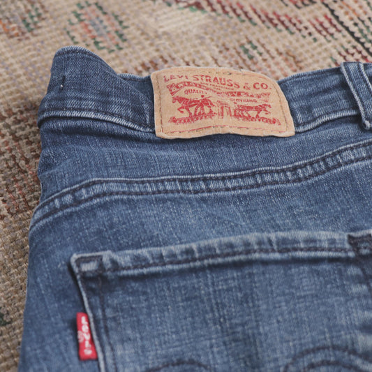Levi's W30 L30 Straight Leg Classic Ripped Style Blue Denim Jeans