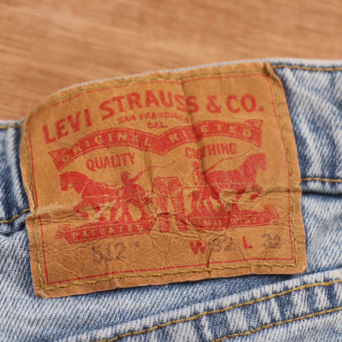Levi's 512 Red Tab W32 L31 Tapered Leg Slim Fit Blue Denim Jeans