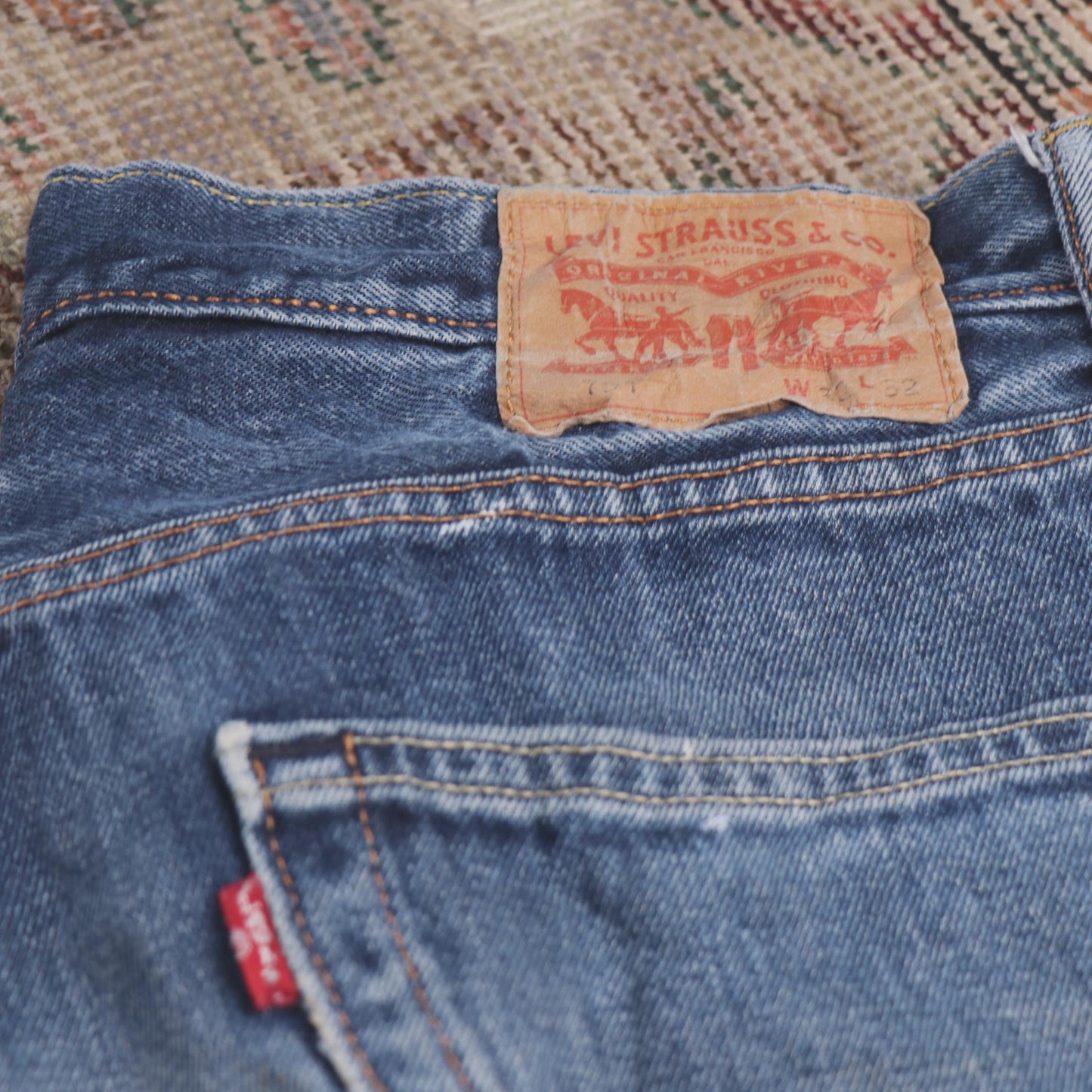 Levi's W30 L30 Straight Leg Classic Ripped Style Blue Denim Jeans