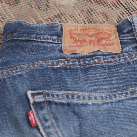 Levi's W30 L30 Straight Leg Classic Ripped Style Blue Denim Jeans