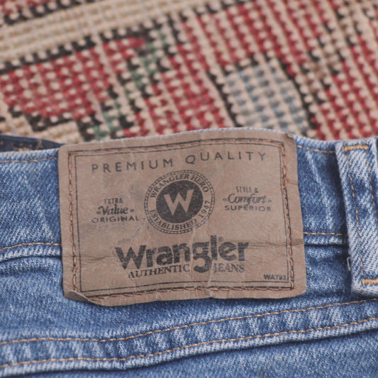 Wrangler W40 L26 Straight Leg Relaxed Fit Blue Denim Jeans