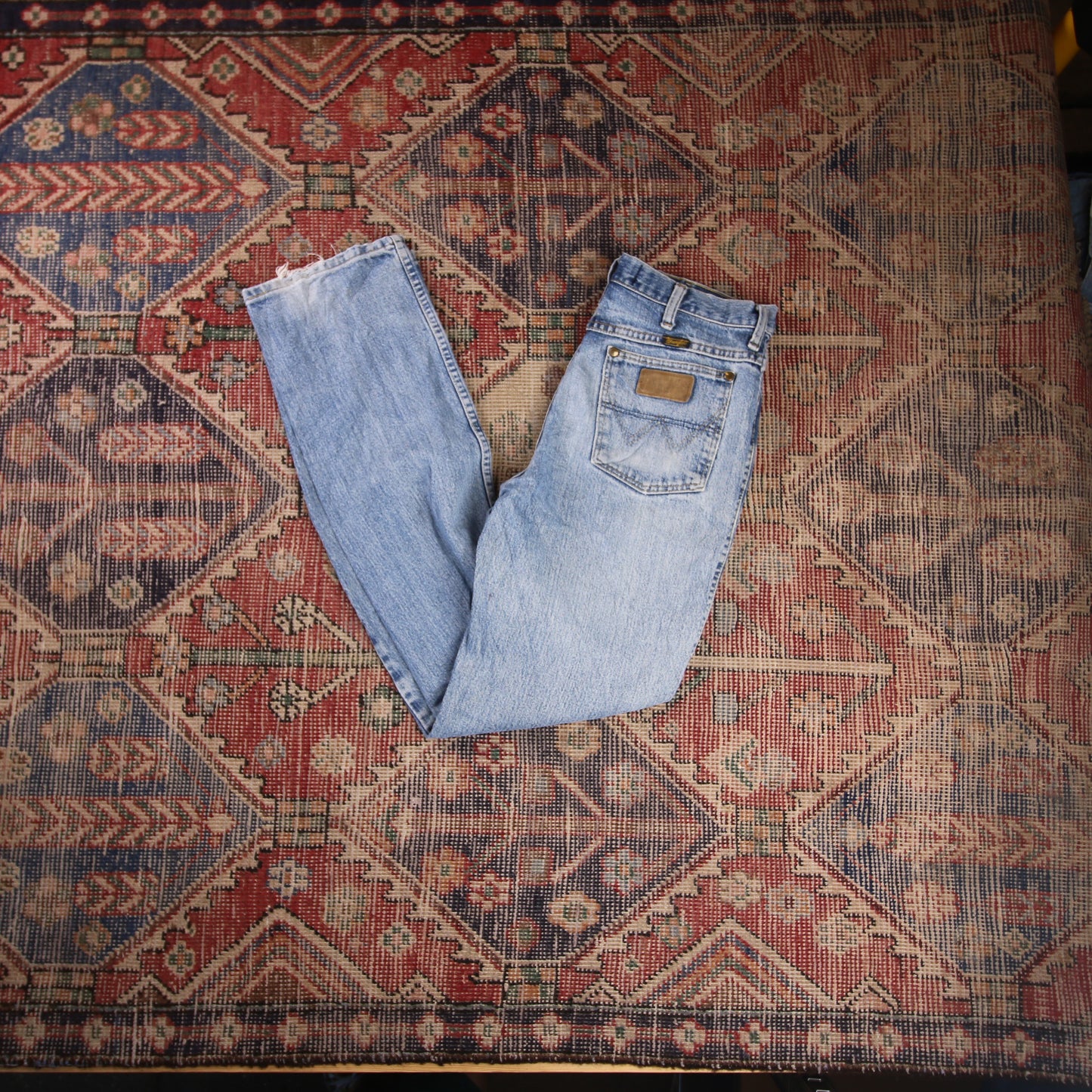Wrangler W30 L33 Straight Leg Relaxed Fit Blue Denim Jeans