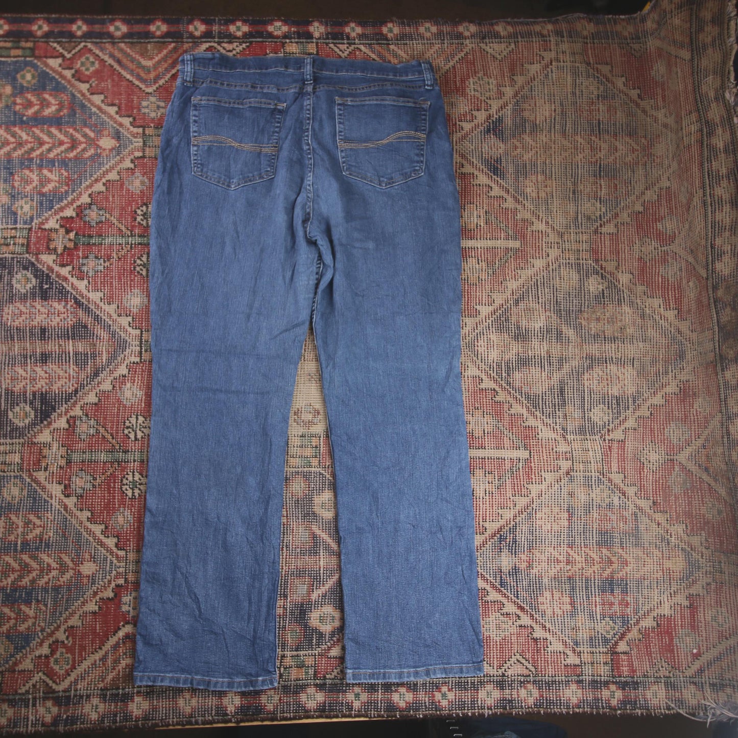 Lee W36 L29 Straight Leg Classic Ripped Style Blue Denim Jeans