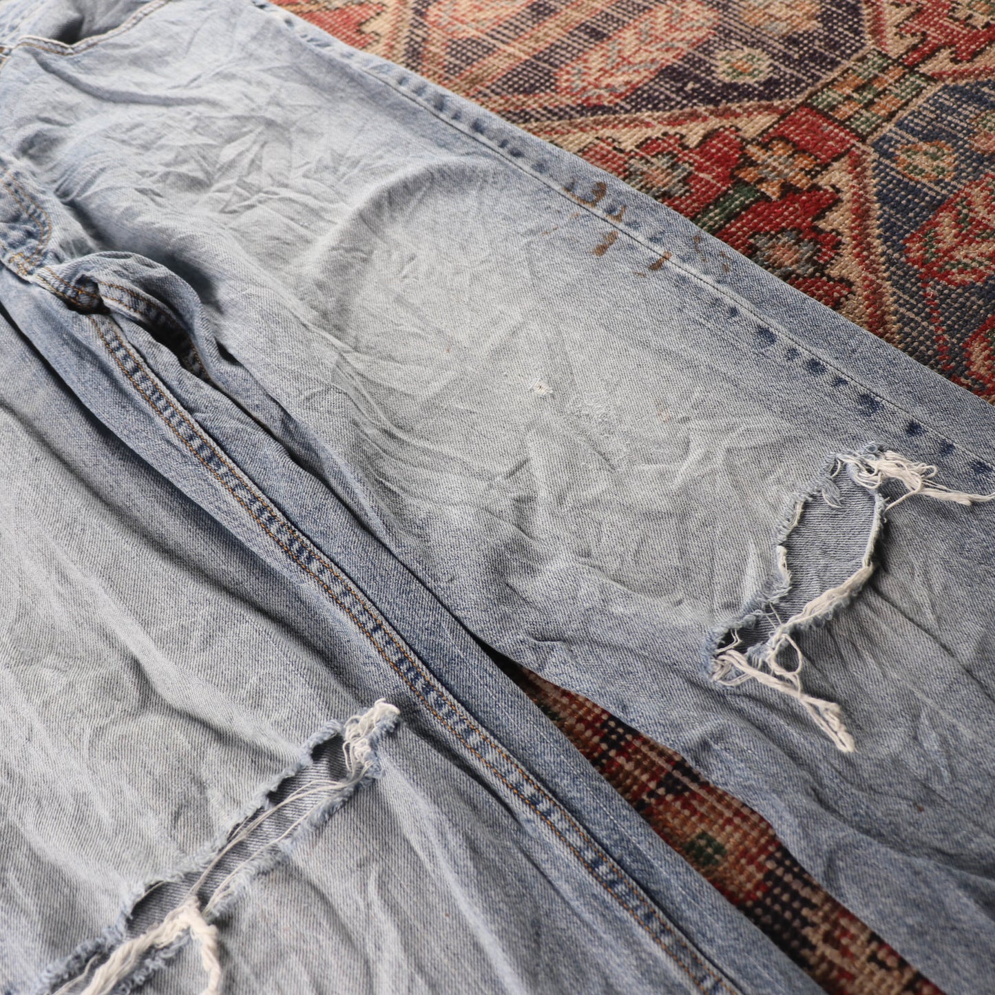 Levi's 501 Red Tab W34 L33 Original Fit Classic Ripped Style Blue Denim Jeans