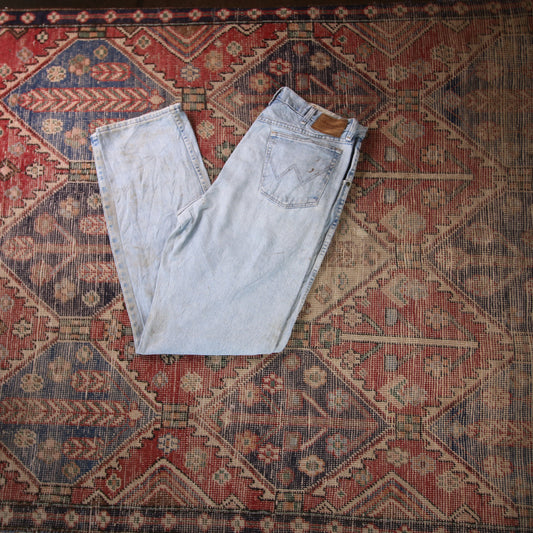 Wrangler W34 L34 Straight Leg Relaxed Fit Blue Denim Jeans