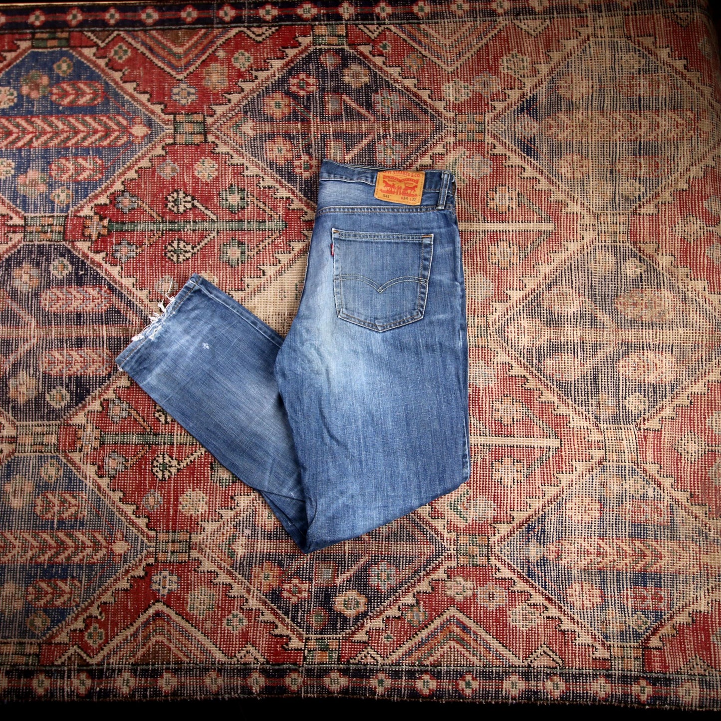 Levi's 541 W36 L31 Tapered Leg Classic Ripped Style Blue Denim Jeans