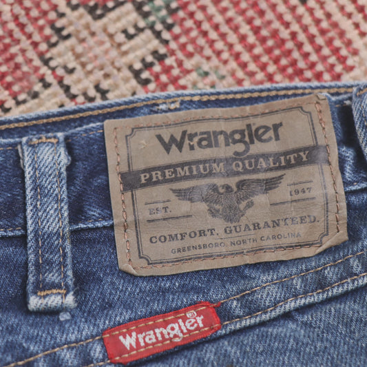Wrangler W34 L30 Straight Leg Relaxed Fit Blue Denim Jeans