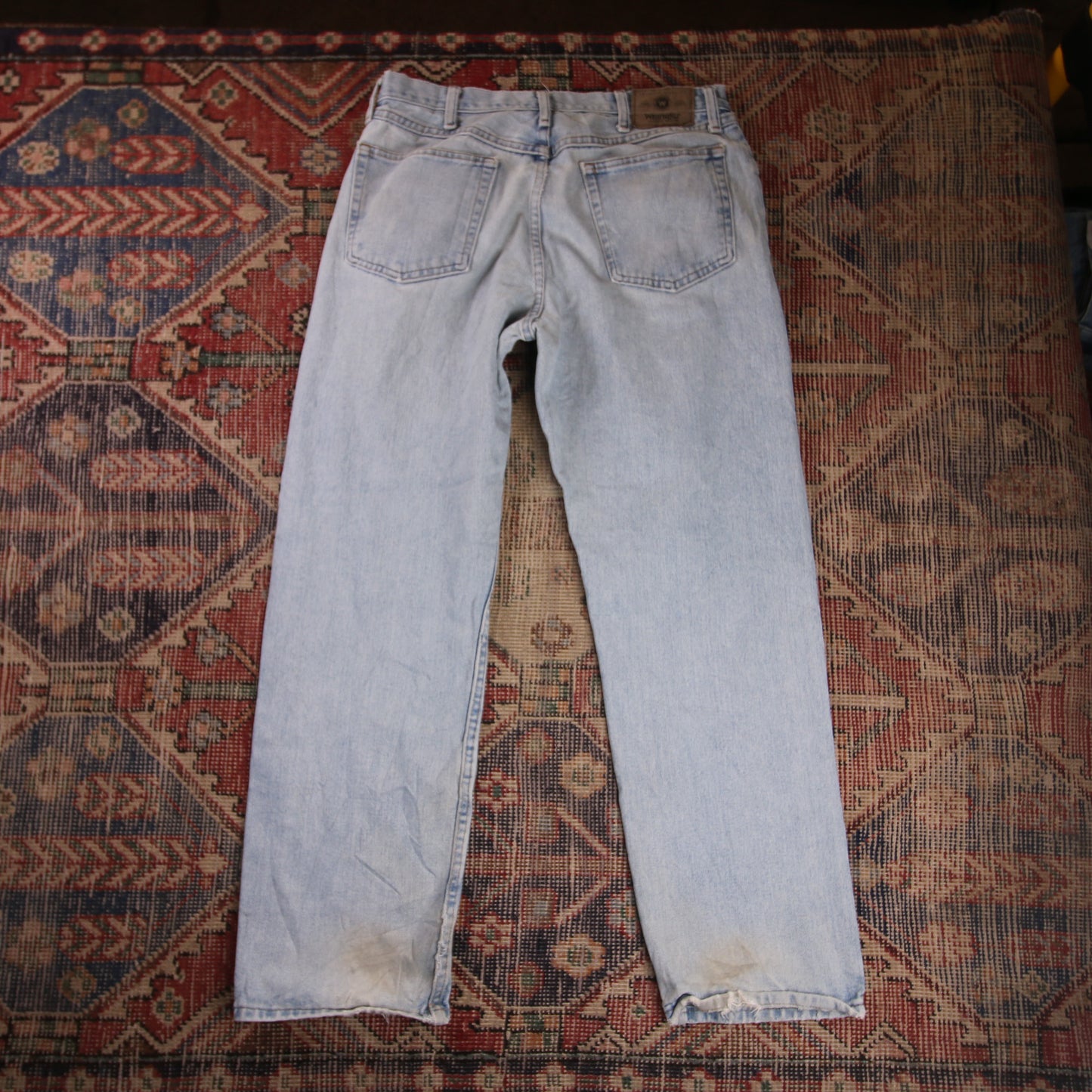 Wrangler W34 L30 Straight Leg Relaxed Fit Blue Denim Jeans