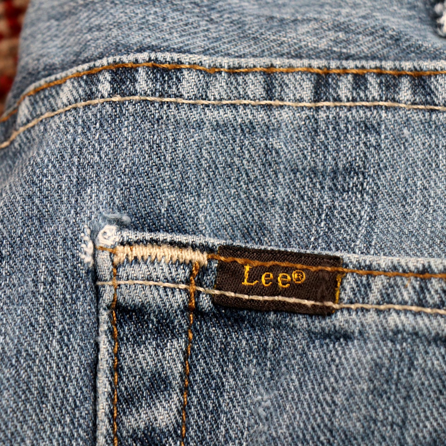 Lee W36 L32 Straight Leg Relaxed Fit Classic Ripped Style Blue Denim Jeans