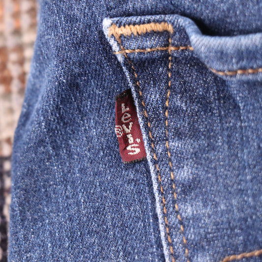 Levi's Red Tab W56 L28 Bootcut Straight Leg Blue Denim Jeans