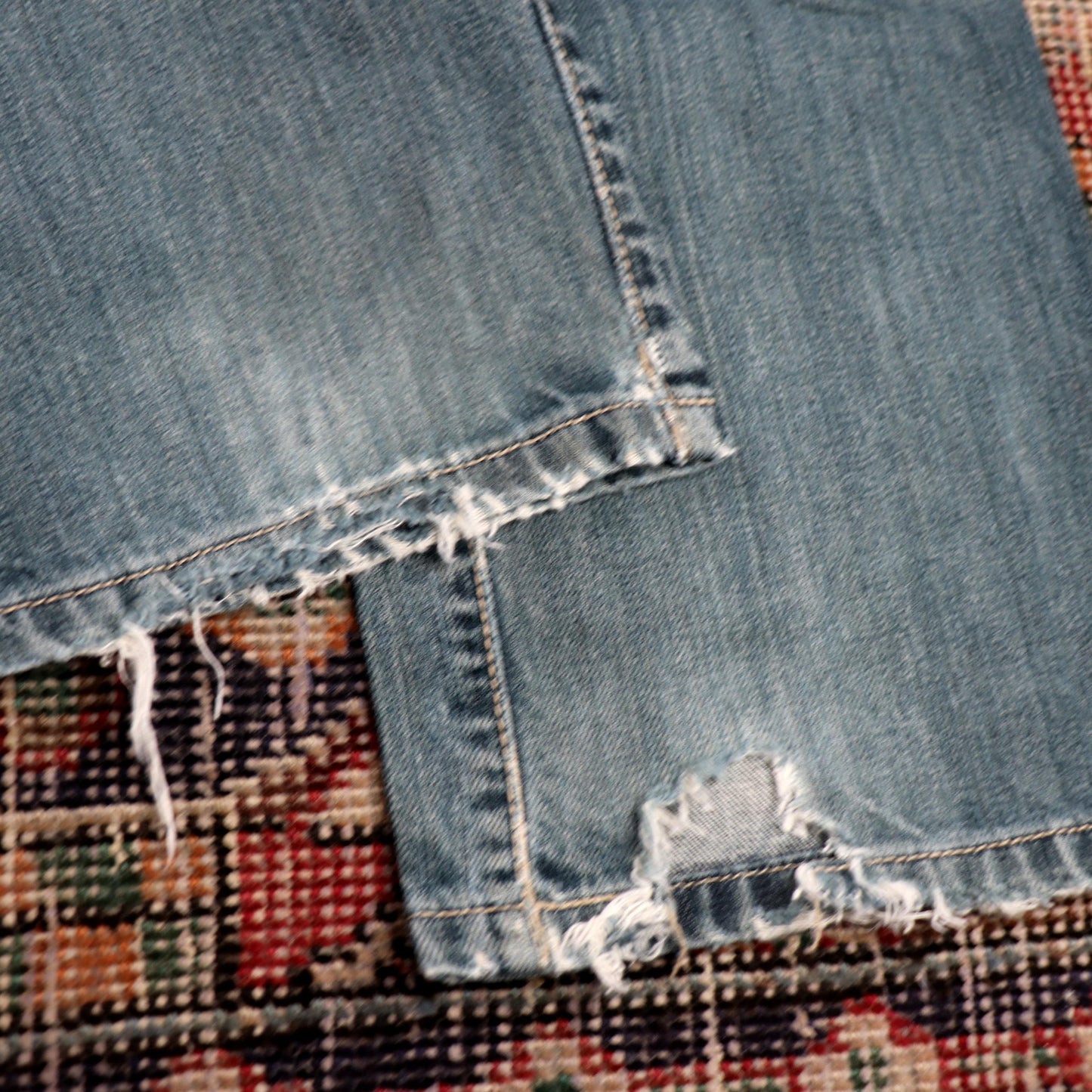 Levi's 501 W30 L30 Original Fit Classic Ripped Style Blue Denim Jeans