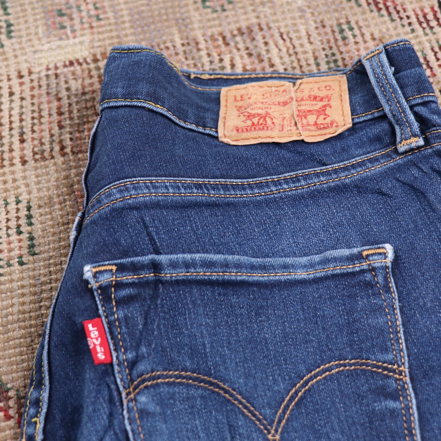 Levi's W26 L29 Skinny Classic Ripped Style Blue Denim Jeans