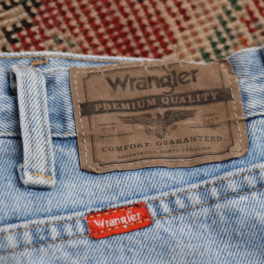 Wrangler W33 L29 Straight Leg Relaxed Fit Blue Denim Jeans