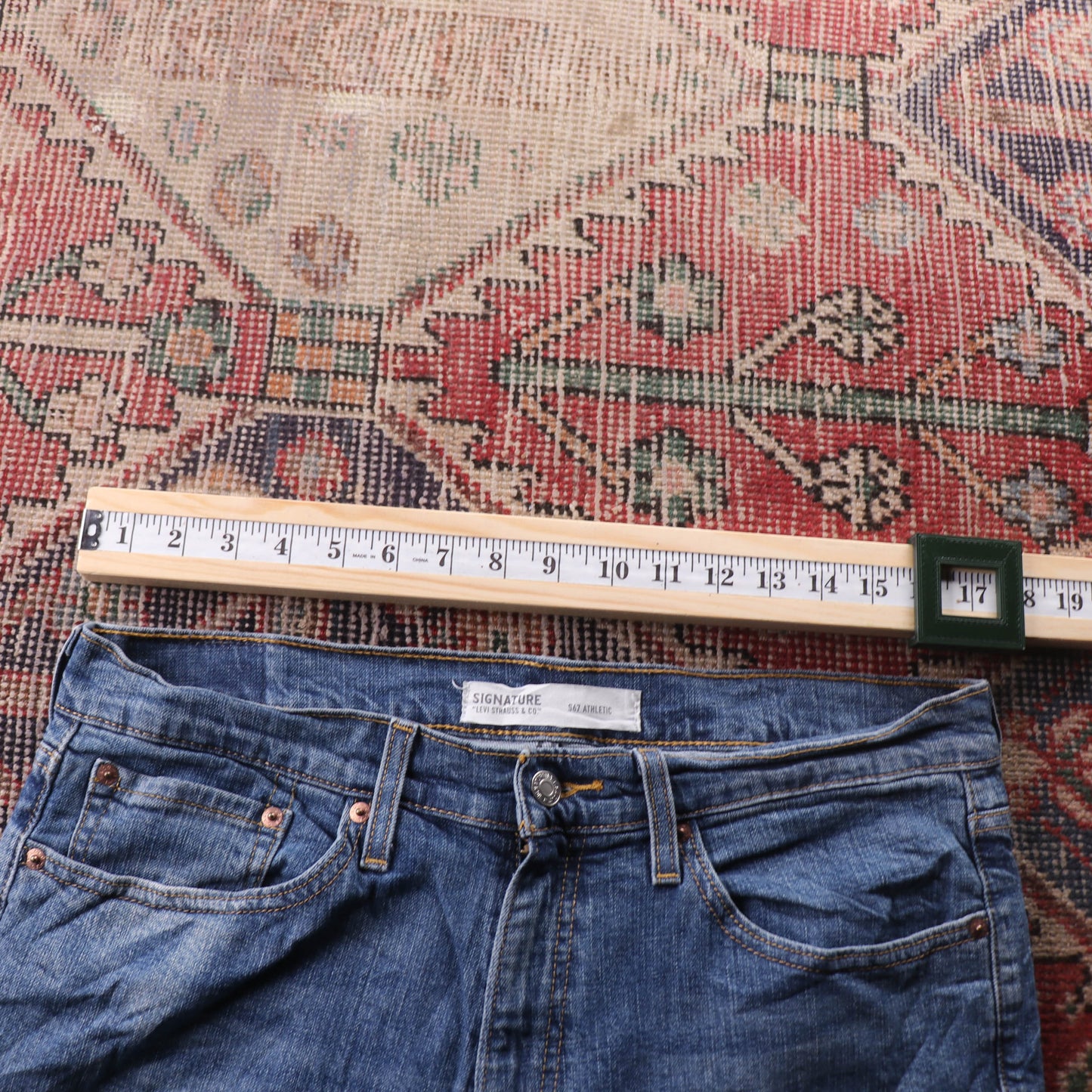 Levi's Red Tab W34 L30 Athletic Fit Blue Denim Jeans