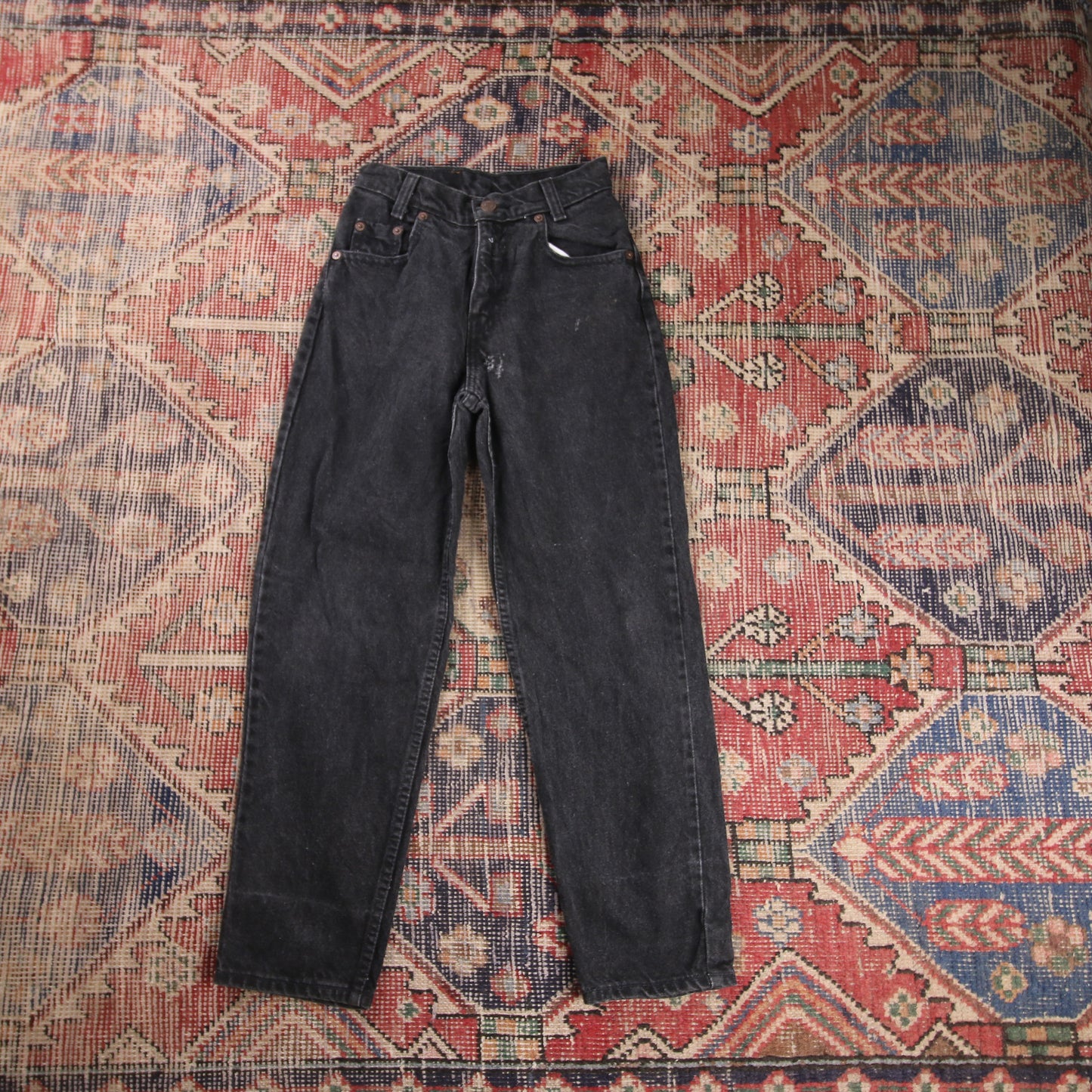 Levi's W22 L25 Tapered Leg Relaxed Fit Black Denim Jeans