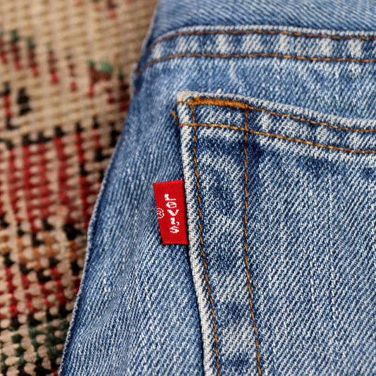 Levi's 550 W38 L30 Tapered Leg Relaxed Fit Blue Denim Jeans