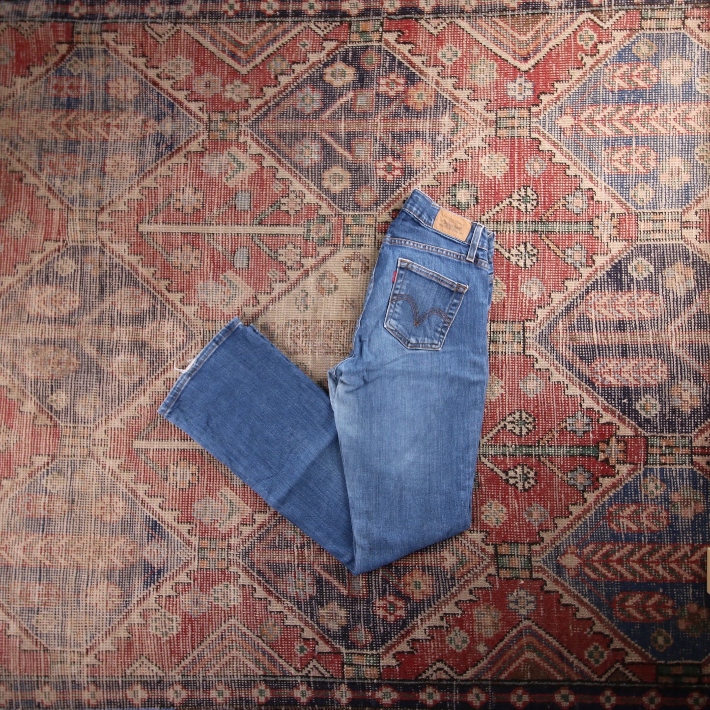 Levi's 529 Red Tab W26 L31 Bootcut Slim Fit Blue Denim Jeans