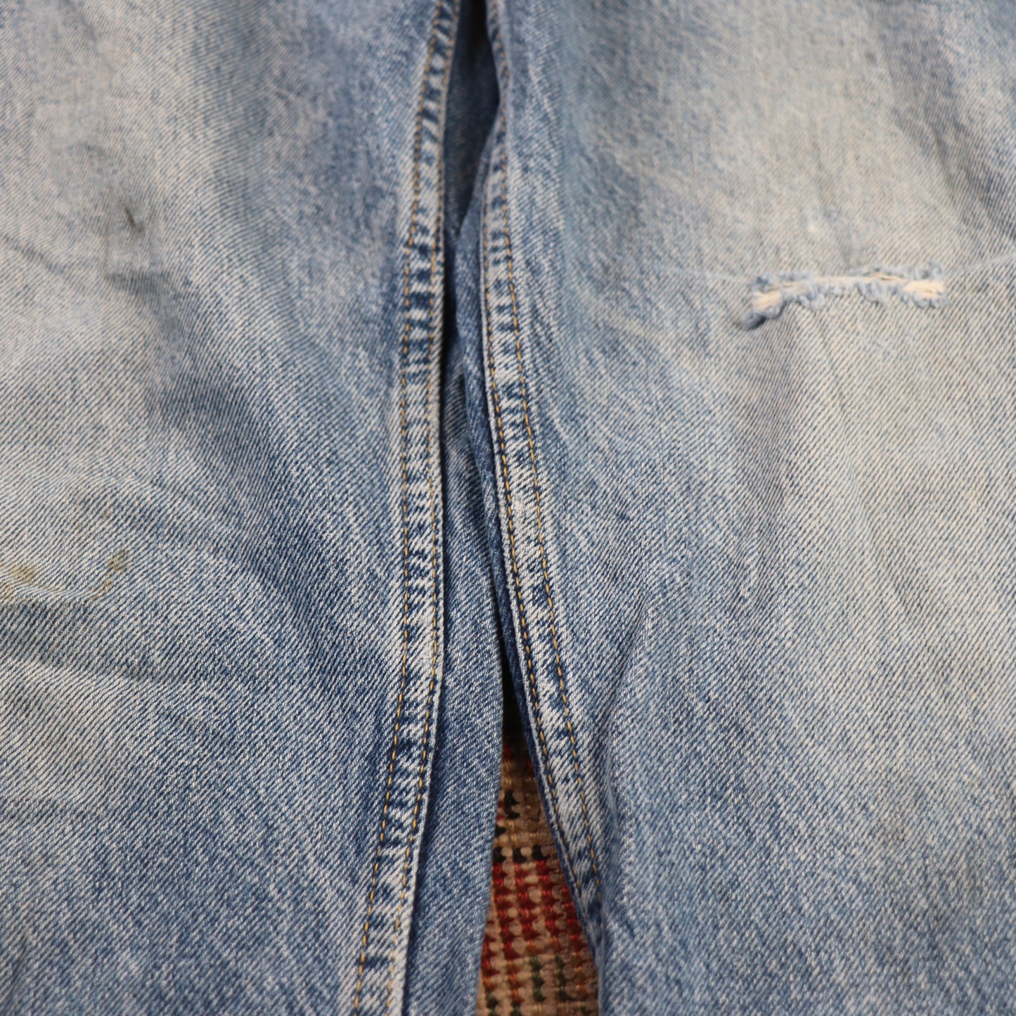Lee W34 L30 Straight Leg Relaxed Fit Classic Ripped Style Blue Denim Jeans