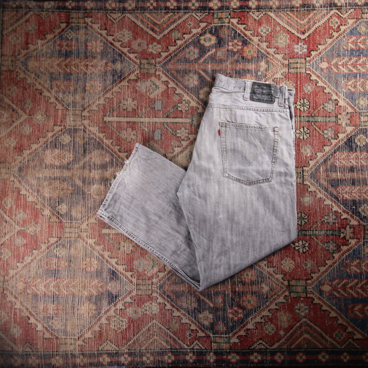 Levi's 505 Red Tab W38 L30 Straight Leg Regular Fit Grey Denim Jeans