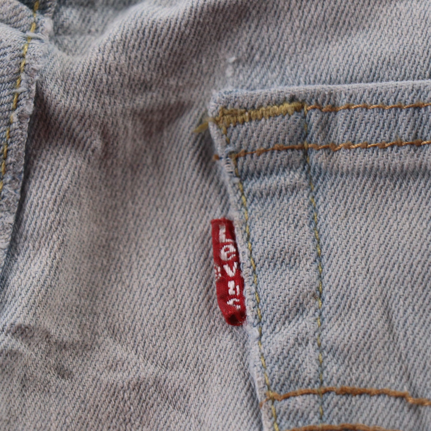 Levi's 502 Red Tab W26 L28 Tapered Leg Regular Fit Blue Denim Jeans
