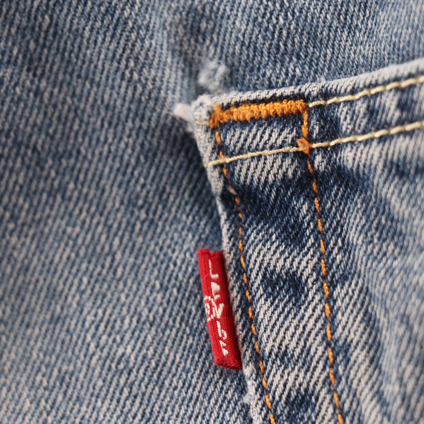 Levi's 550 Red Tab W30 L30 Tapered Leg Relaxed Fit Blue Denim Jeans