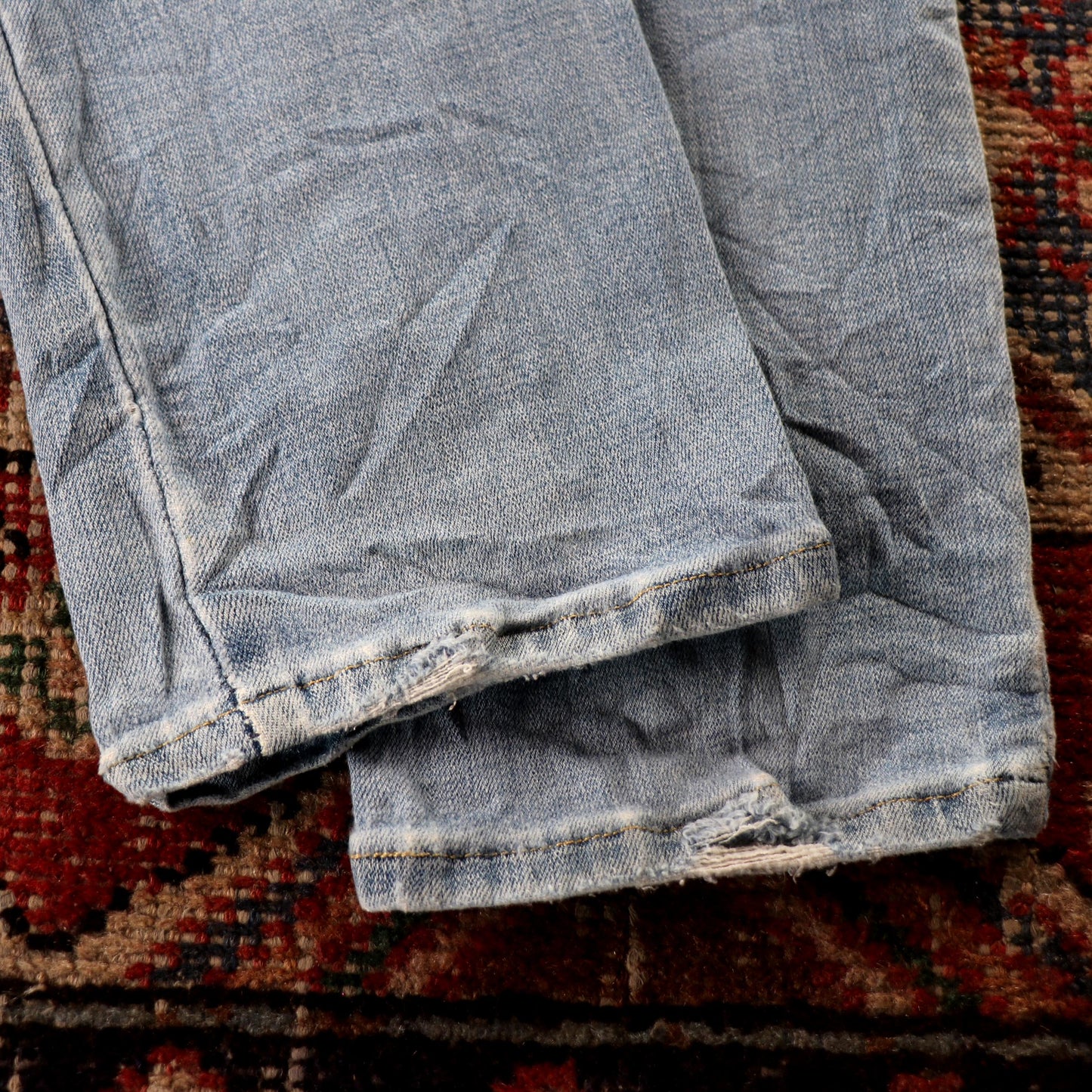 Levi's W26 L33 Skinny Classic Ripped Style Blue Denim Jeans