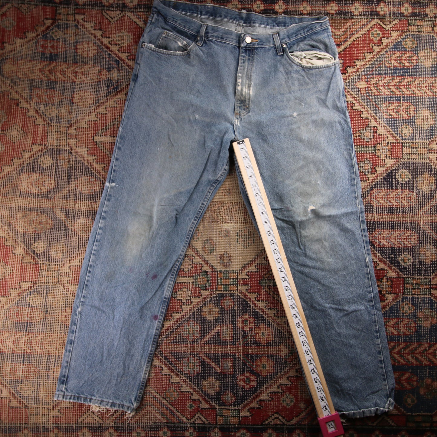 Wrangler W38 L31 Straight Leg Classic Ripped Style Blue Denim Jeans